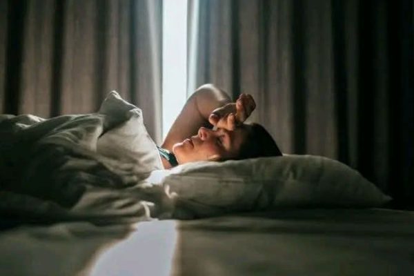 What Should Someone Do Who Wants to Sleep and Can’t?